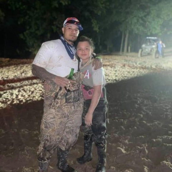 Meet your Posher, Gonzalez - Picture 1 of 1